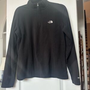 NORTH FACE women’s TKA 100 black 1/4 zip slim fit fleece pullover